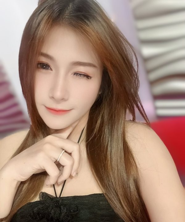 Alternative view of G奶妹 台北西門定點茶